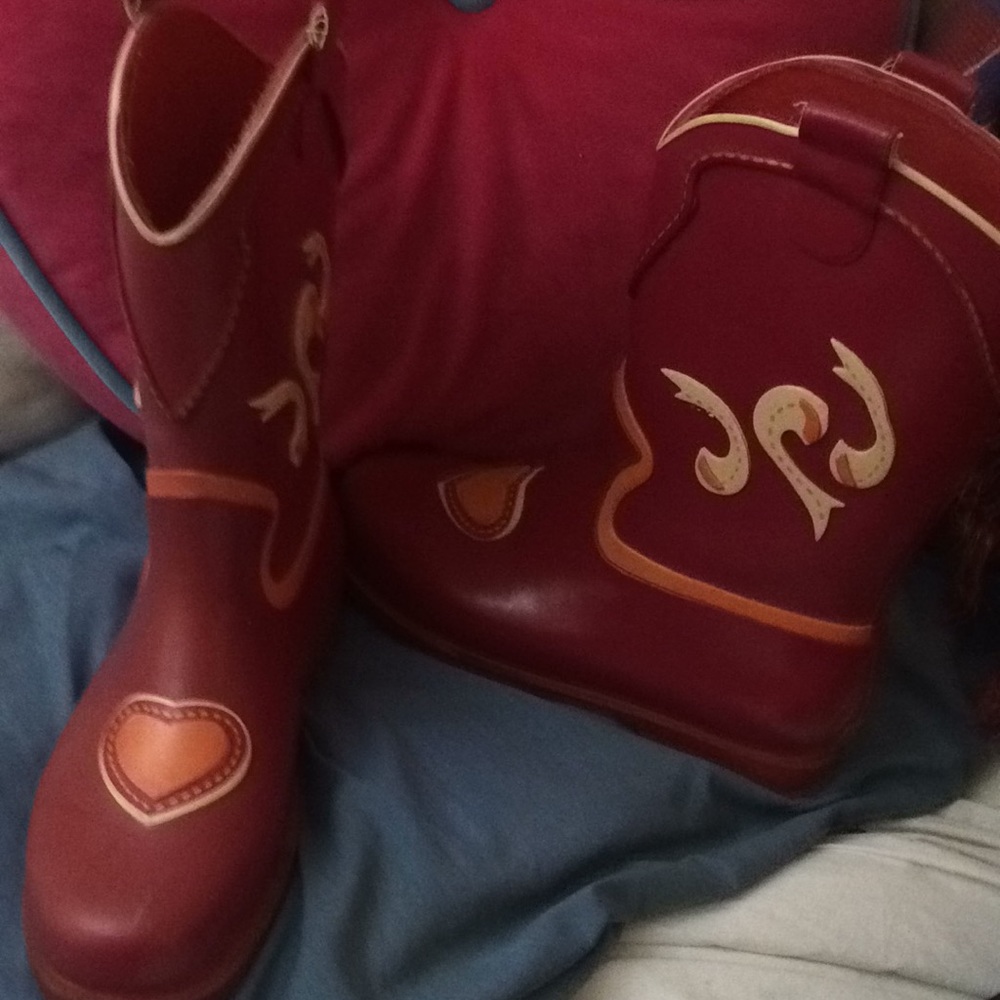 Old navy “cowgirl” rain boots